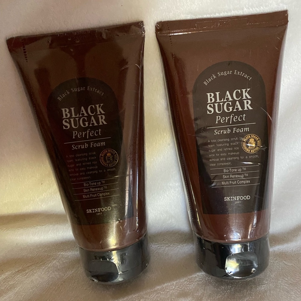 Superfood Black Sugar Scrub Foam